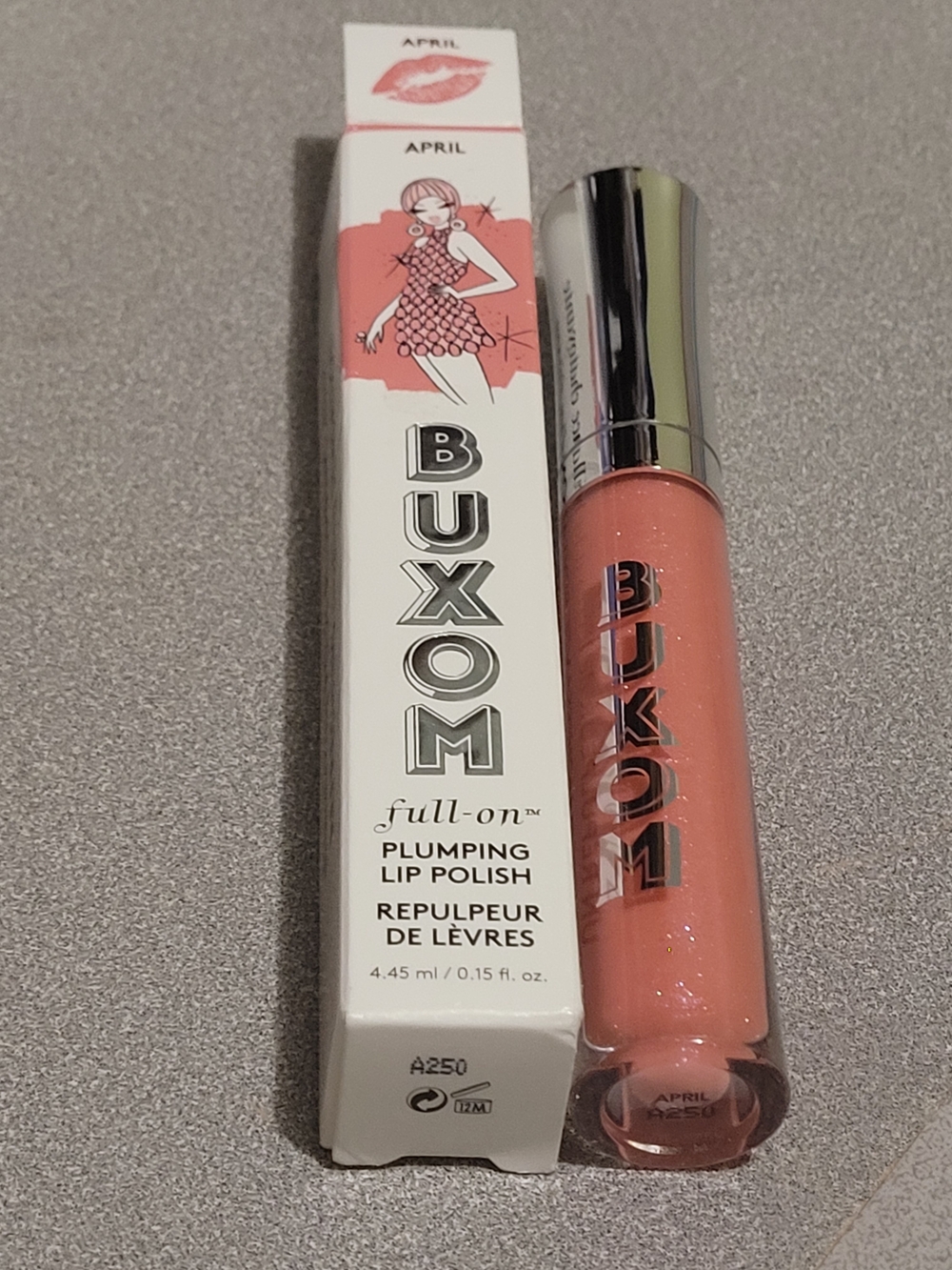 💗Buxom Full-On Plumping Lip Polish — Peach Pink with Shimmer In April💗